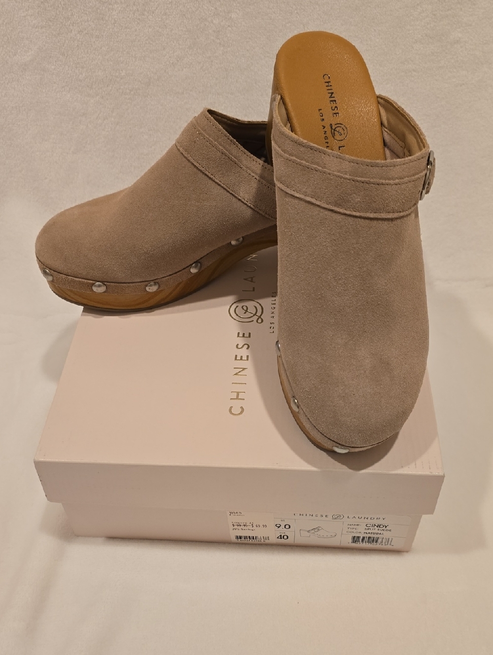 Chinese Laundry Cindy Split Suede Natural Clog